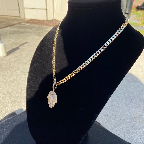 Gold Chain Cuban 20in 7mm and Icy Hamsa Pendant Set - Picture 2 of 7